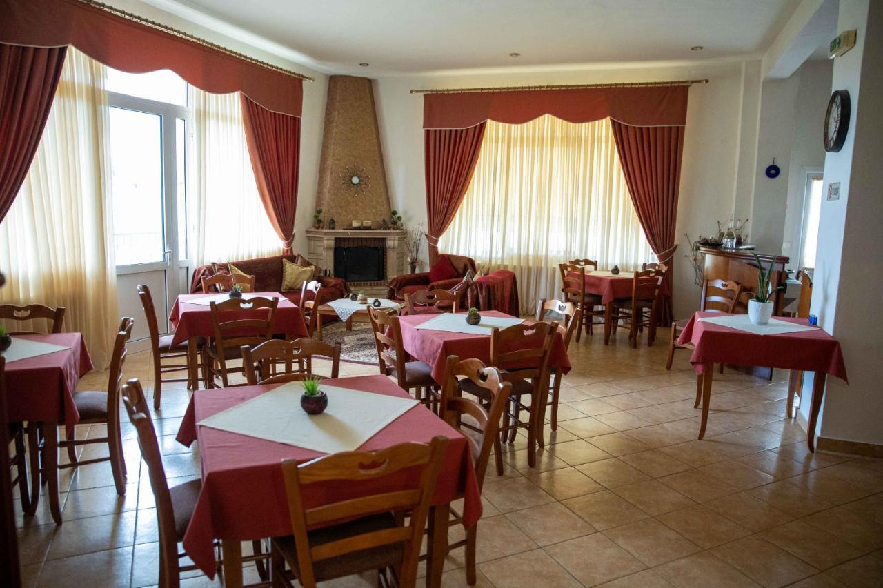Hotel Kastro Sérvia Exterior foto